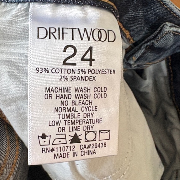 Driftwood Kelly Floral Embroidered Bootcut Jeans 24 - Picture 9 of 9